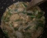 Foto langkah ke 6 dari resep Sop Kimlo Jamur Kuping.