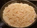 Tejszínes-krémsajtos spagetti