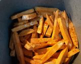 Foto langkah ke 4 dari resep Baked Sweet Potato Stick.