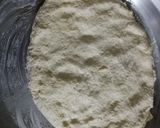 A picture of step 2 of Lachey wala paratha.