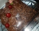 नो ओव्हन डेकडेंड चॉकलेट केक (no oven decadent chocolate cake recipe inmarathi) रेसिपी स्टेप 9 फोटो