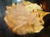 Pollo con champiñones en salsa de ostras