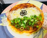 A picture of step 4 of Tiranga pizza.