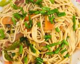 A picture of step 7 of Veg.Hakka noodles.