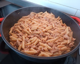 Foto del paso 4 de la receta: Macarrones de pavo y pollo 🦚🐣