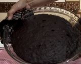 Foto langkah ke 2 dari resep Eggless Chocolate Cake.