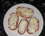 Foto del paso 3 de la receta: Tostadas de queso crema y algas wakame