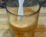 A picture of step 3 of Classic Cold Coffee 📌.