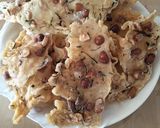 Foto langkah ke 6 dari resep Rempeyek renyah,No santan No telor.