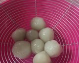 Foto langkah ke 6 dari resep Cilok isi Keju & Baso anti gagal 😊.