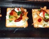 A picture of step 4 of Cheese Crackers Canapés.