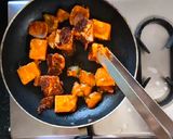 A picture of step 8 of Paneer Tikka Masala.
