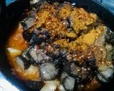 A picture of step 8 of Fry Aalo byngan ki bhaji.