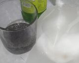 Foto langkah ke 1 dari resep Es Kelapa Sirup Melon 🍈.