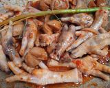 Foto langkah ke 4 dari resep Ceker+pentol mercon.