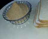 A picture of step 3 of DIY Bread Crumbs.