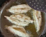 પૂરી (Poori Recipe in Gujarati) રેસીપી સ્ટેપ3ફોટો