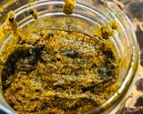 A picture of step 3 of Curry leaves thokku.