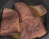 Foto del paso 2 de la receta: Salmón a la mantequilla con salsa de champiñones