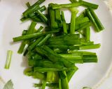 Hình bước làm 2 của món Mì xào bò