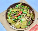 Hình bước làm 2 của món Bò Kho Dưa Chua