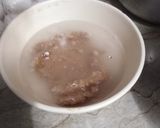 A picture of step 4 of Kentucky fried chicken burger.