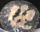 A picture of step 3 of Chicken and Onion salad.