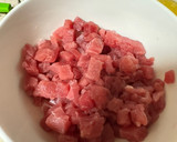 Foto del paso 2 de la receta: Tostadas de atún fresco