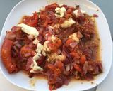 Une image de l'étape 13 de Tomates à l'oignon rouge, basilic et mozzarella.