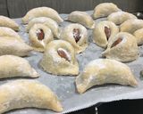 A picture of step 6 of Ka’ab El Ghzal - Moroccan gazelle horn pastries.