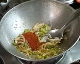 रोटी नुडल्स इन फ्युजन स्टाईल रेसिपी चरण 3 फोटो