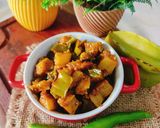 कमरख हरी मिर्च की खट्टी मीठी सब्जी(star fruit green chilli dry sabji recipe in Hindi) रेसिपी चरण 3 फोटो