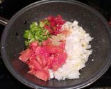 Foto del paso 2 de la receta: Guiso Marinero con Patatas y Guisantes