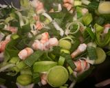 Une image de l'étape 1 de Pâtes et Poireau Crevettes.