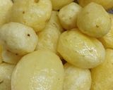 દમ આલૂ (Dum Aloo Recipe In Gujarati) રેસીપી સ્ટેપ1ફોટો