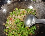 A picture of step 2 of Pav bhaji.