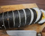 Foto langkah ke 4 dari resep 1101. Tamago Sushi Roll.