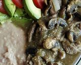 A picture of step 4 of Steak in Green Sauce with Mushrooms.