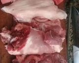 Foto del paso 1 de la receta: Cocinando con $100 arg cabeza de cerdo varias preparaciones