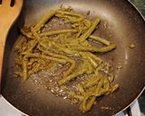 Foto del passaggio 3 della ricetta Ziti spezzati alla crema d'orto e pancetta tesa