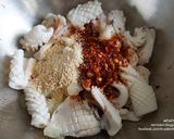 รูปขั้นตอนการทำที่ 2 ของ ลาบปลาหมึก