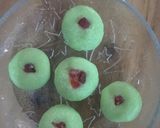 A picture of step 4 of Coconut sweet ball.