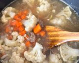 Foto langkah ke 4 dari resep Sup daging favorit gojiberry.