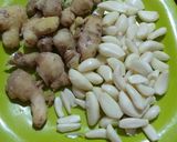 A picture of step 1 of Schezwan Chutney.