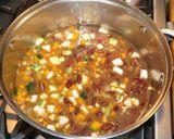 A picture of step 3 of Red kidney beans soup with vegetables and Italian sausages.