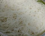 Foto langkah ke 1 dari resep Bihun goreng kecap.
