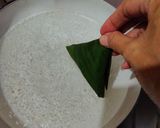 Foto langkah ke 6 dari resep (647) Lupis Telang.