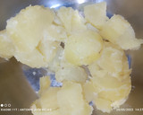 Foto del paso 1 de la receta: Pulpo a la plancha con puré de patata y mostaza de trufa