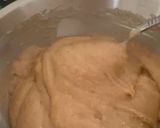 A picture of step 4 of Mini churro bunt cake.