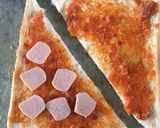 Foto langkah ke 6 dari resep Pizza Roti Tawar.
